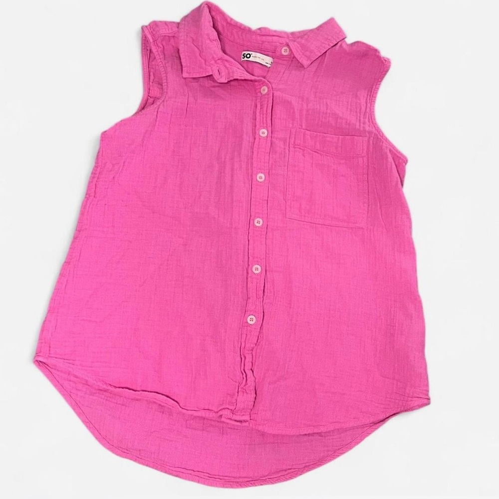 Pink Sleeveless‎ Shirt